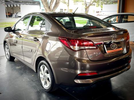 HYUNDAI HB 20 Sedan 1.6 16V 4P FLEX COMFORT PLUS, Foto 9