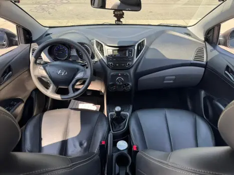 HYUNDAI HB 20 Sedan 1.0 12V 4P FLEX UNIQUE, Foto 10