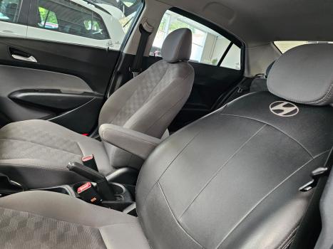 HYUNDAI HB 20 Sedan 1.6 16V 4P FLEX COMFORT PLUS AUTOM�TICO, Foto 3