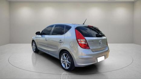 HYUNDAI I30 2.0 16V 4P, Foto 3