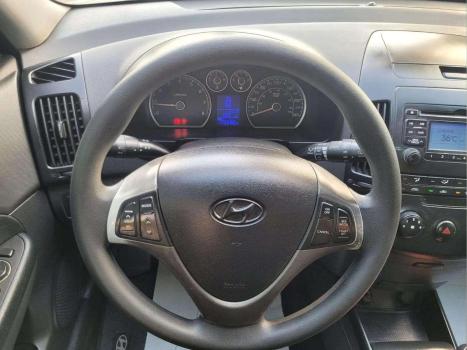 HYUNDAI I30 2.0 16V 4P, Foto 7
