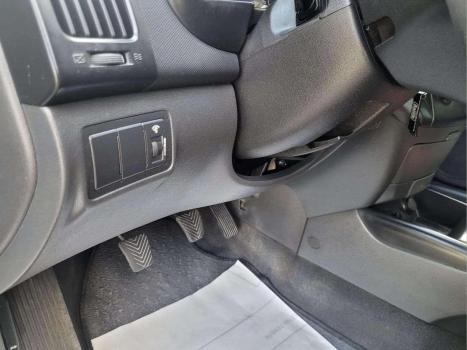 HYUNDAI I30 2.0 16V 4P, Foto 14