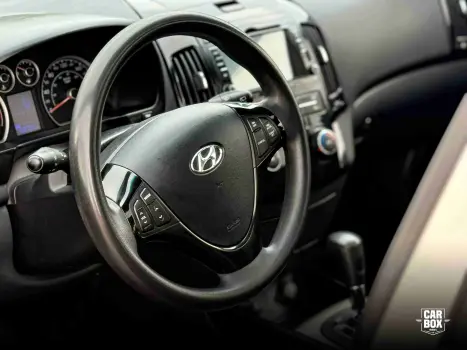 HYUNDAI I30 CW 2.0 16V 4P AUTOM�TICO, Foto 11