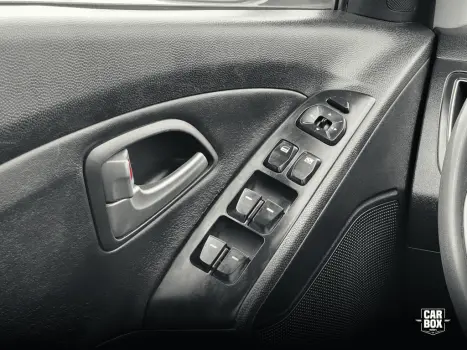 HYUNDAI IX35 2.0 16V 4P AUTOM�TICO, Foto 10