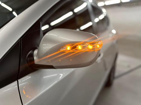 HYUNDAI IX35 2.0 16V 4P GLS FLEX AUTOM�TICO, Foto 3