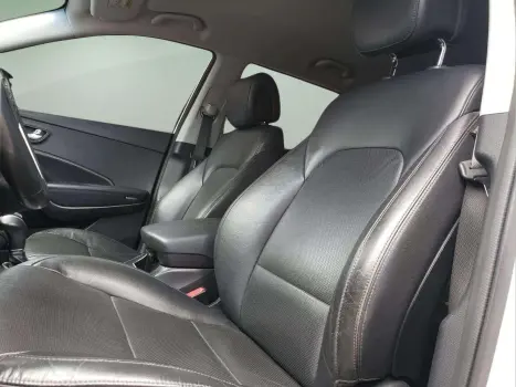 HYUNDAI Santa F� 3.3 V6 24V 4P 4X4 200CV AUTOM�TICO, Foto 13