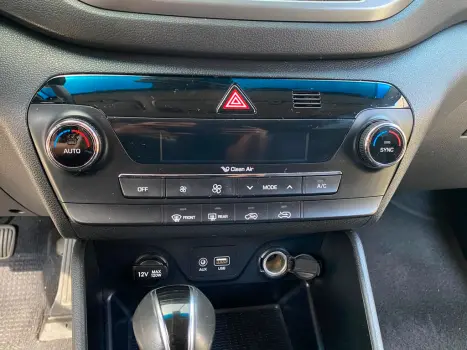 HYUNDAI Tucson 1.6 16V 4P T-GDI GLS ECOSHIFT AUTOM�TICO, Foto 8