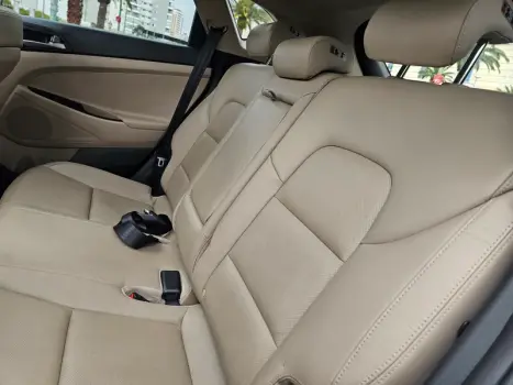HYUNDAI Tucson 1.6 16V 4P T-GDI GLS ECOSHIFT AUTOM�TICO, Foto 9