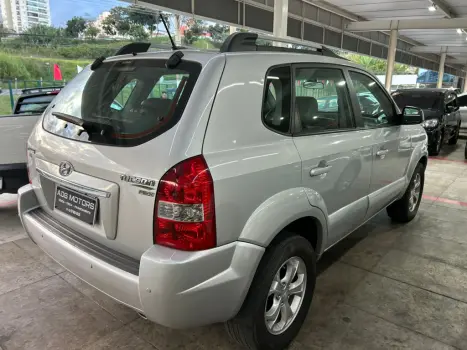 HYUNDAI Tucson 2.0 16V 4P GLS FLEX AUTOMÁTICO, Foto 4 HYUNDAI Tucson 2.0 16V 4P GLS FLEX AUTOMÁTICO, Foto 4