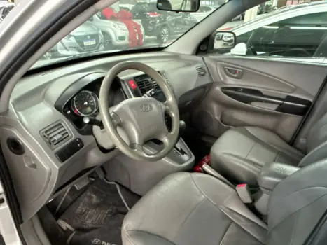 HYUNDAI Tucson 2.0 16V 4P GLS FLEX AUTOMÁTICO, Foto 3 HYUNDAI Tucson 2.0 16V 4P GLS FLEX AUTOMÁTICO, Foto 3