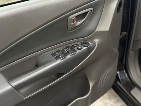 HYUNDAI Tucson 2.0 16V 4P GL, Foto 3
