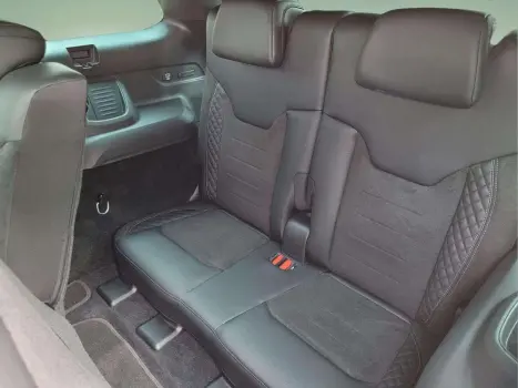 JEEP Commander 2.0 16V 4P HURRICANE 4 TURBO BLACKHAWK AUTOMTICO, Foto 18