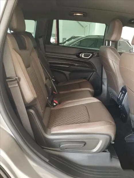 JEEP Commander 2.0 16V 4P TD380 OVERLAND TURBO DIESEL AUTOMTICO, Foto 20