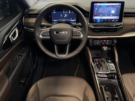 JEEP Commander 2.0 16V 4P TD380 OVERLAND TURBO DIESEL AUTOM�TICO, Foto 8