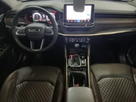 JEEP Commander 2.0 16V 4P TD380 OVERLAND 4X4 TURBO DIESEL AUTOM�TICO AT9, Foto 13