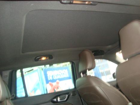 JEEP Commander 2.2 TURBO DIESEL OVERLAND 4X4 AUTOM�TICO AT9, Foto 7