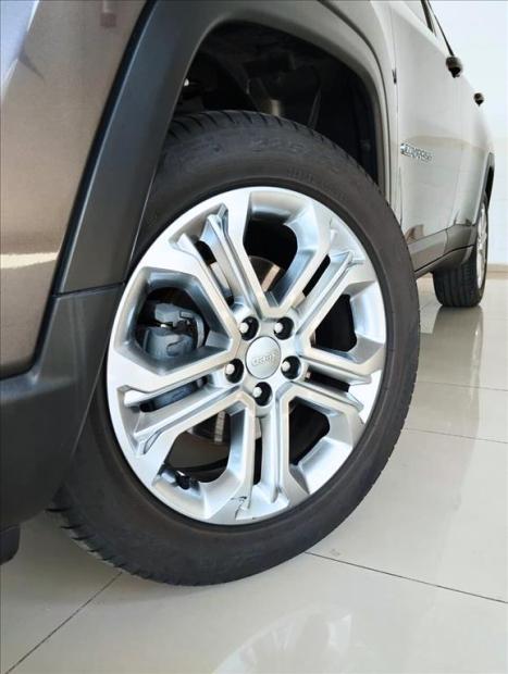 JEEP Compass 1.3 16V 4P FLEX LONGITUDE 80 ANOS T270 TURBO AUTOMTICO, Foto 8