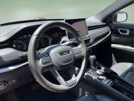 JEEP Compass 1.3 16V 4P FLEX LONGITUDE 80 ANOS T270 TURBO AUTOM�TICO, Foto 9