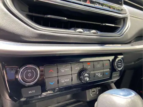 JEEP Compass 1.3 16V 4P FLEX LONGITUDE 80 ANOS T270 TURBO AUTOM�TICO, Foto 11