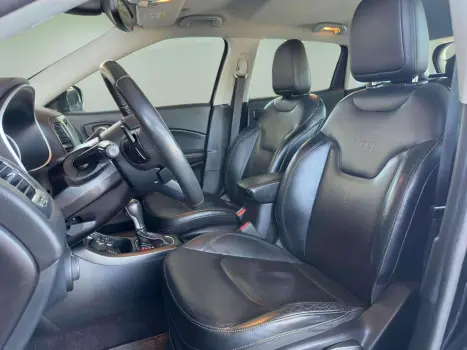JEEP Compass 2.0 16V 4P 350 LONGITUDE 4X4 TURBO DIESEL AUTOMTICO, Foto 18