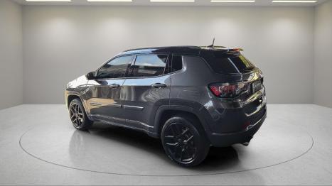JEEP Compass 2.0 16V 4P HURRICANE 4 TURBO BLACKHAWK AUTOM�TICO AT9, Foto 4
