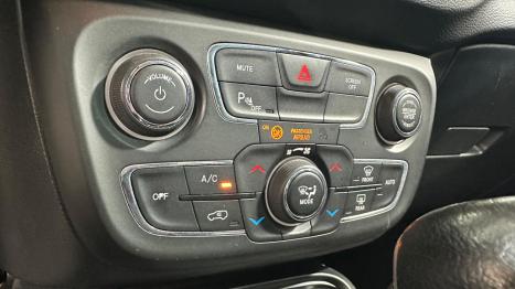 JEEP Compass 2.0 16V 4P LONGITUDE TURBO DIESEL 4X4 AUTOM�TICO, Foto 16