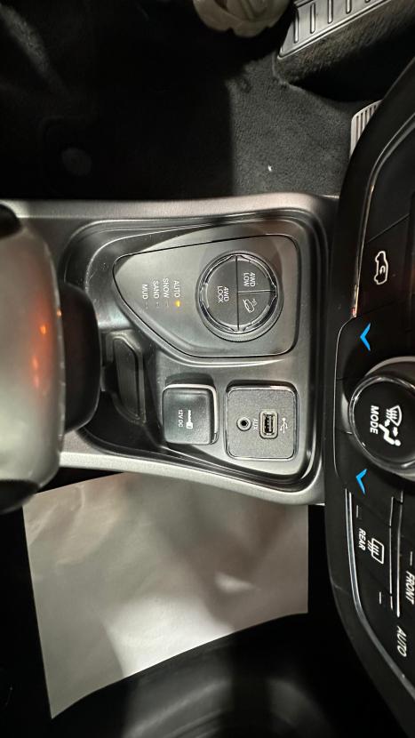 JEEP Compass 2.0 16V 4P LONGITUDE TURBO DIESEL 4X4 AUTOM�TICO, Foto 37