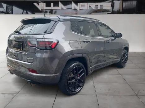 JEEP Compass 2.0 16V 4P HURRICANE 4 TURBO BLACKHAWK AUTOM�TICO AT9, Foto 3