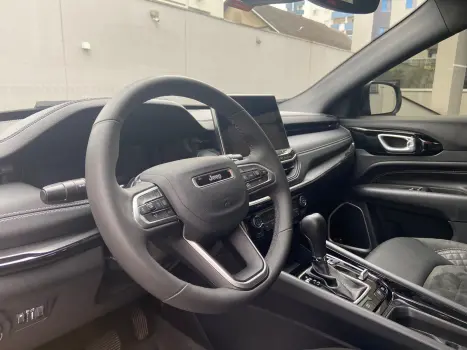 JEEP Compass 2.0 16V 4P HURRICANE 4 TURBO BLACKHAWK AUTOM�TICO AT9, Foto 10