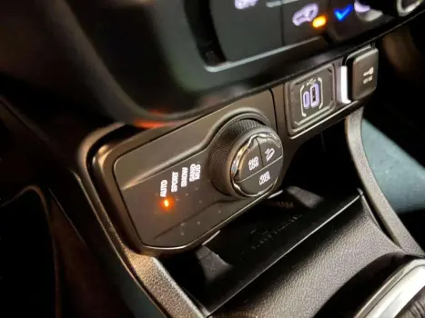 JEEP Renegade 1.3 16V 4P FLEX T270 S 4X4 TURBO AUTOMTICO, Foto 18