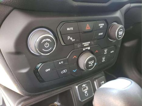 JEEP Renegade 1.8 16V 4P FLEX LONGITUDE AUTOMÁTICO, Foto 8 JEEP Renegade 1.8 16V 4P FLEX LONGITUDE AUTOMÁTICO, Foto 8