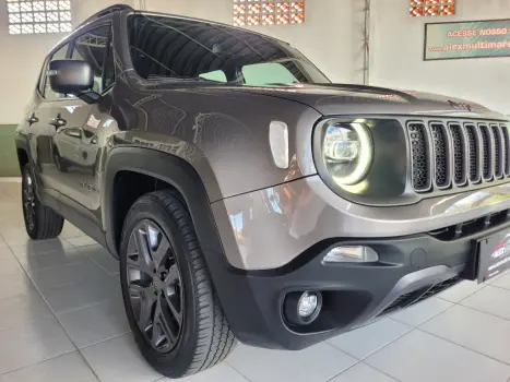 JEEP Renegade 2.0 16V 4P TURBO DIESEL LONGITUDE 4X4 AUTOMÁTICO, Foto 4 JEEP Renegade 2.0 16V 4P TURBO DIESEL LONGITUDE 4X4 AUTOMÁTICO, Foto 4