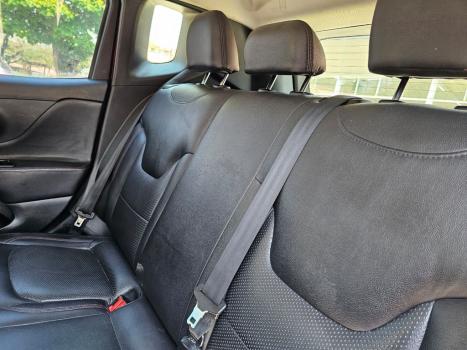 JEEP Renegade 2.0 16V 4P TURBO DIESEL LONGITUDE 4X4 AUTOM�TICO, Foto 12