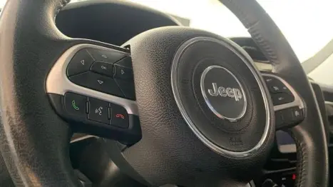 JEEP Renegade 2.0 16V 4P TURBO DIESEL LONGITUDE 4X4 AUTOM�TICO, Foto 4