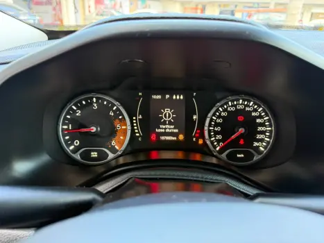 JEEP Renegade 2.0 16V 4P TURBO DIESEL LONGITUDE 4X4 AUTOM�TICO, Foto 15