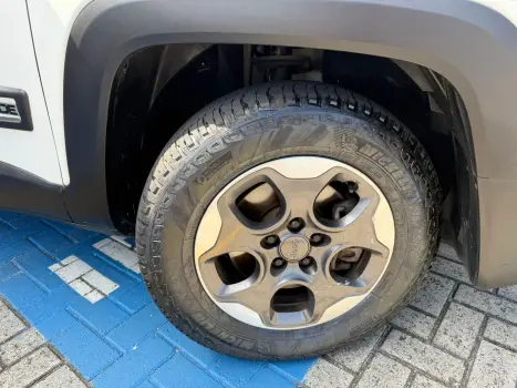 JEEP Renegade 2.0 16V 4P TURBO DIESEL LONGITUDE 4X4 AUTOM�TICO, Foto 17