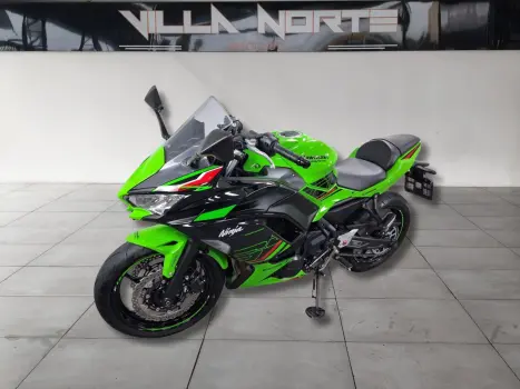KAWASAKI Ninja 650 R, Foto 1