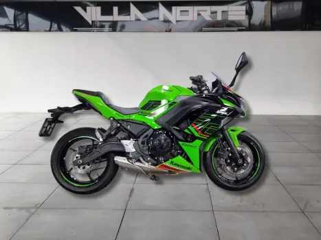 KAWASAKI Ninja 650 R, Foto 3