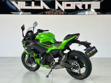 KAWASAKI Ninja 650 R, Foto 8