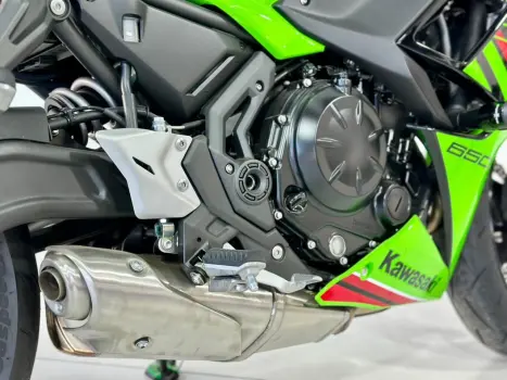KAWASAKI Ninja 650 R, Foto 10