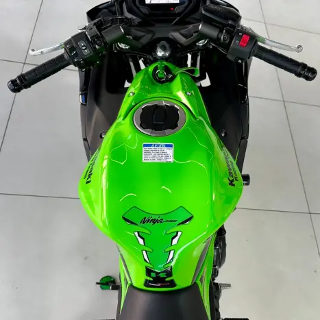 KAWASAKI Ninja 650 R, Foto 12