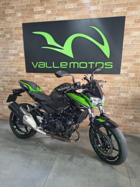 KAWASAKI Z 400 ABS, Foto 1