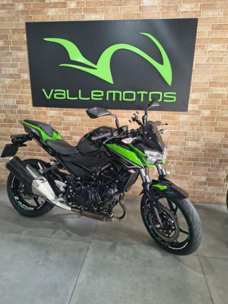 KAWASAKI Z 400 ABS, Foto 5