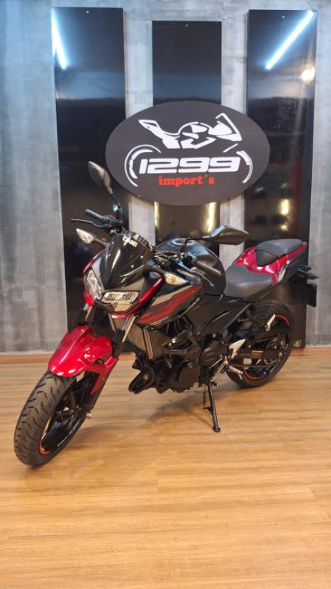 KAWASAKI Z 400 ABS, Foto 4