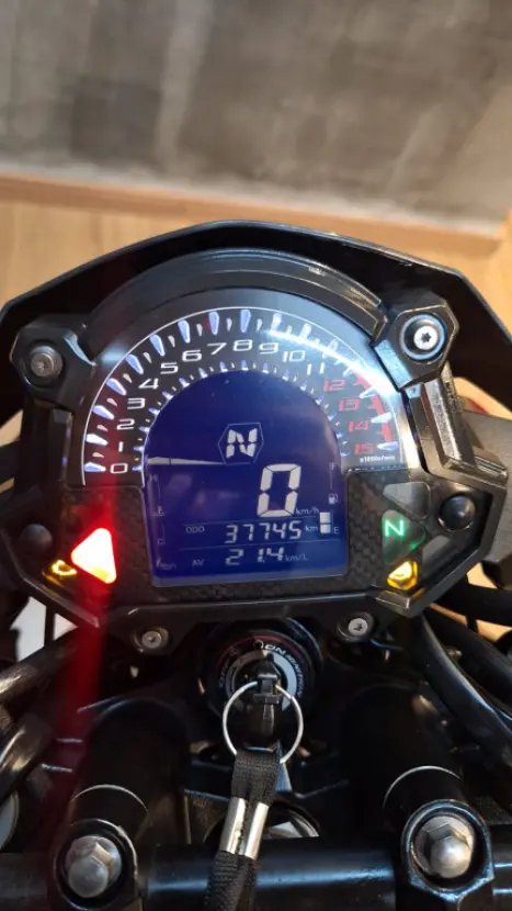 KAWASAKI Z 400 ABS, Foto 8