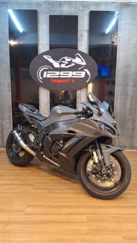 KAWASAKI ZX 10 R NINJA, Foto 1