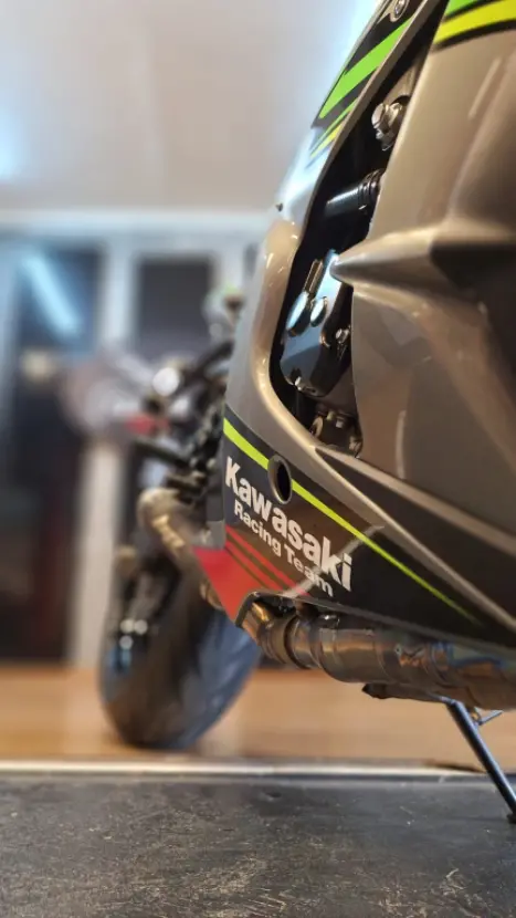 KAWASAKI ZX 10 R NINJA, Foto 5