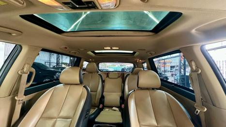 KIA Carnival 3.3 V6 4P EX  AUTOM�TCIO, Foto 17