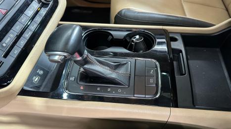 KIA Carnival 3.3 V6 4P EX  AUTOM�TCIO, Foto 22