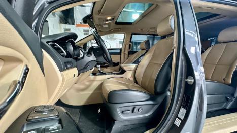 KIA Carnival 3.3 V6 4P EX  AUTOM�TCIO, Foto 8